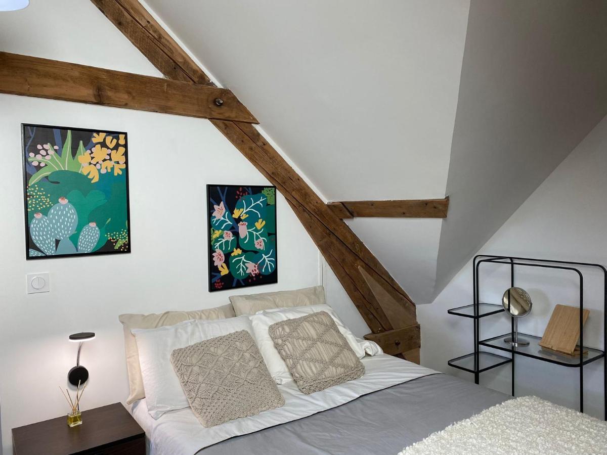 Appartements Cdg Joigny Exterior photo