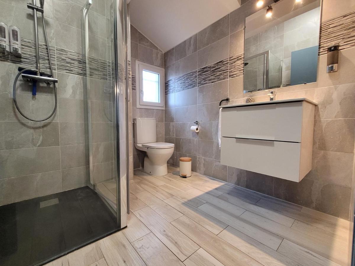 Appartements Cdg Joigny Exterior photo